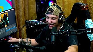 mari ávila stunned everyone with her amazing body during the fiery podcast