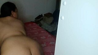 dancing funk and stripping to show my hot body 😍🔥