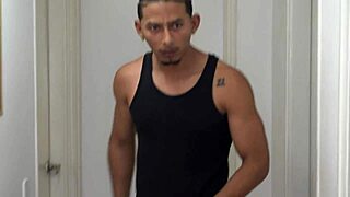 Amateur Group Sex After Tricking Ex-Boyfriends