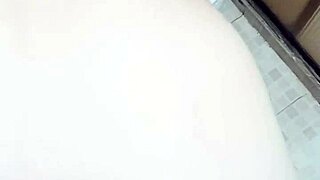 Pov - Hermanastra Joven Pelirroja Es Follada Salvajemente En La Ducha