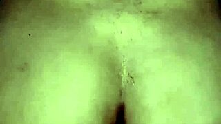 mi vecino viene cuando no está mi esposo y charlamos sobre nuestras vidas