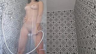 I had a very hot and sensual shower