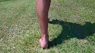 nip slips upskirts downblouse barefoot and braless 😏