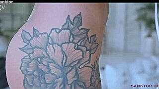 Does Sanktor's Shaved Head Lesbian Masturbate in Tropic Villa?