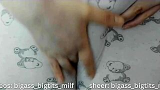 Look at that cameltoe bulging in my pajamas, so tempting.