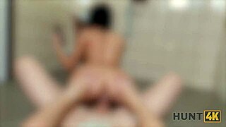 Check this Russian babe Ara Mix in heels doing rough toilet sex! 💋🚽