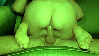 Passionate sex on the couch gets wild with moaning and creampie 😍