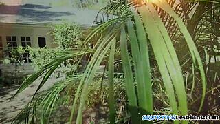 i squirt hard while queening that babe in our lesbian fingering session