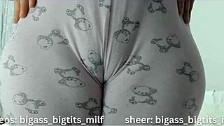 camel toe showing in homemade amateur video