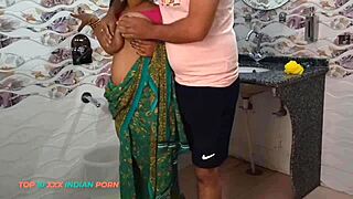 Everbest indian homemade xxx sex video in green saree