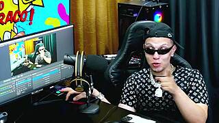 Brazil's Hottest BBW Exposes Tits?