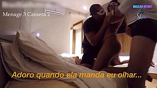 Conheci Um Cara Na Praia E Convidamos Ele Para Conhecer O Nosso Quarto