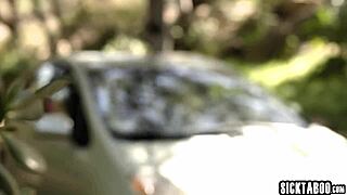 Petite Teen Jane Wilde Pleases Horny Lesbian Milf Kenna James