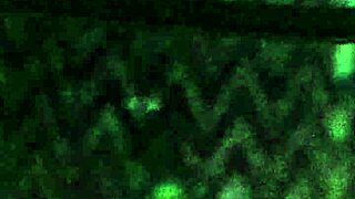 big booty camgirl teasing online 😘