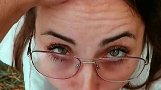 Blowjob and fuck in the car!