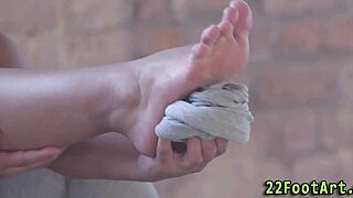 Euro babes give footjob cumshot 😍