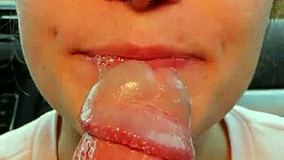 Blowjob and fuck in the car!