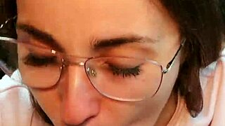 Blowjob and fuck in the car!