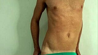 booty bitch in leggings gets kinky outdoor photoshoot with daddy