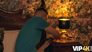 vip4k mature lady shows skills in guy's bedroom