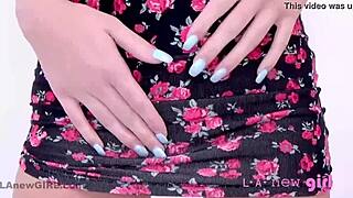 young model with amazing looks sucking cock during photoshoot 😍