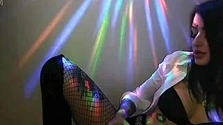 i'm dominatrix nika seducing you with my natural tits in black bra joi