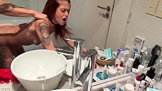 i got a hot creampie in my roommate's pussy