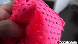 Alexis Dean craving that big dick to fuck her pussy 😏