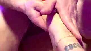 want to see my erotic foot fetish?