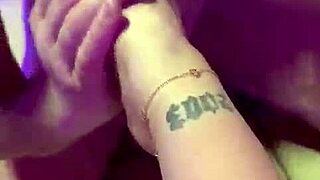 want to see my erotic foot fetish?