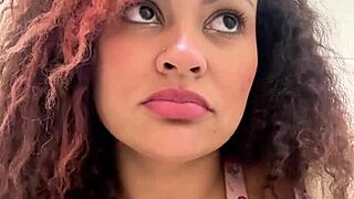 Public toilet farts at cosplay con, gassy BBW in cosplay!