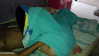 Mi Esposa Le Dice A Su Mejor Amiga Que Me Despierte Con Una Buena Mamada Y Luego Empezamos A Follar Mi Esposa Graba Todo Parte 1 Leandrozimmer Chiquicandy