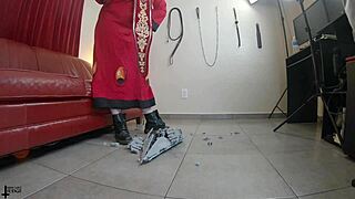 bts giantess empress destroys star destroyer