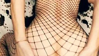 Home Porno With Skinny Wife Model