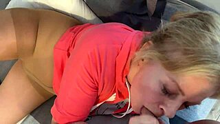 Horny mommy sucks cock in pantyhose