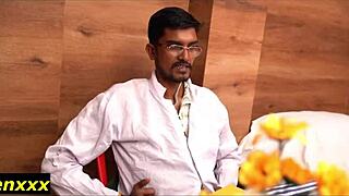 Desi doctor indulges in romantic sex with beautiful patient at hospital