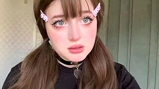 Cute Teen Egirl Tries Anal For First Time On Facetime