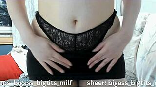 Masturbate And Cum With Big Pussy Lips!