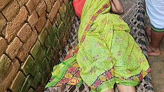 Bhabhi shares full romance with devar in intimate homemade encounter