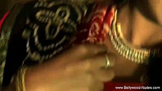 beautiful brunette asian indian sensual loving and romantic beauty from india solo