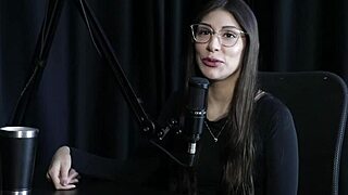 she loves masturbating before bed and had secret accounts during pandemic