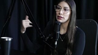 she loves masturbating before bed and had secret accounts during pandemic