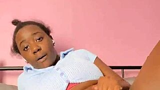 watch my creamy pussy queef and fart loudly?