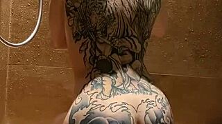 carolina iena soaps her shaved pussy and wrinkled feet in a teasing italian shower orgasm