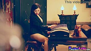 whoa passionate chinese teen wu muxi strips her hairy pussy bare 🔥🐱✨