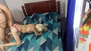 I met this English teacher on a dating app and fucked her bareback