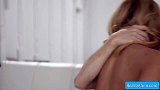 mina luxx spreads wide on couch as ricky licks her tight wetness