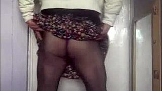 i'm a bisexual crossdressing sissy loving pee taste swallowing my own forever part 2