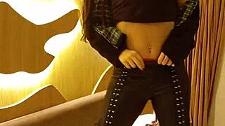 after recording fetishes tell me yours i love slave drinking golden shower licking ass to feet