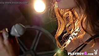 Two Petite Babes Strip Tease Passion Dance